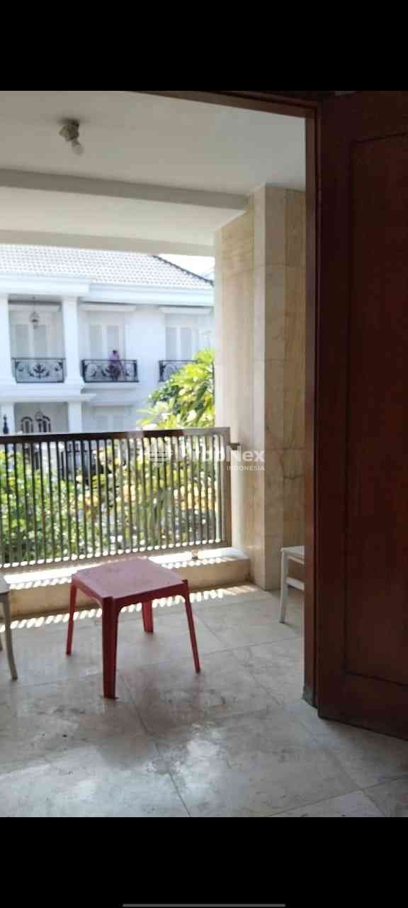 Rumah Villa Bukit Indah Pakuwon (MSY) — foto 5
